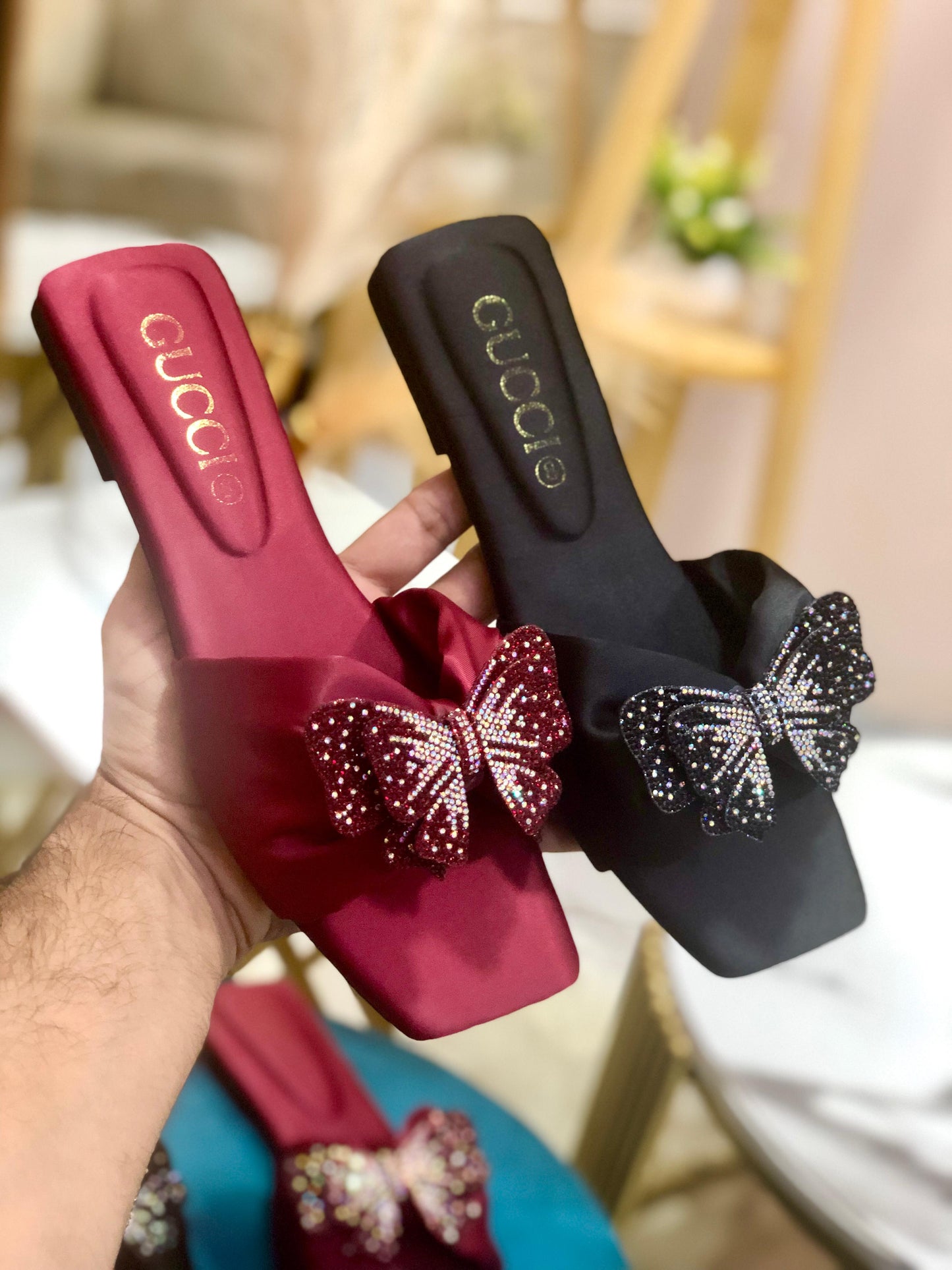 GUCCI — Butterfly 🦋 Flat Slippers (Re-Stock | With Brand Box) (Maroon)