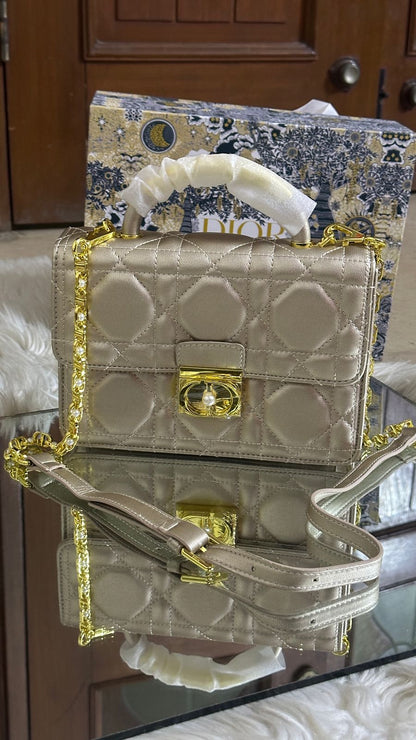 DIOR — Medium Women's Bag (High Quality | Same As Original | Full Dior Packaging) (Golden)
