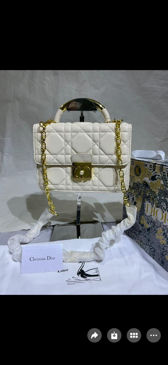DIOR — Medium Women's Bag (High Quality | Same As Original | Full Dior Packaging) (Cream)
