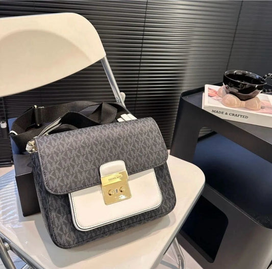 Michael Kors — Women's Crossbody Bag (Master Quality | Full Branding | Premium Packaging) (Offwhite Black)