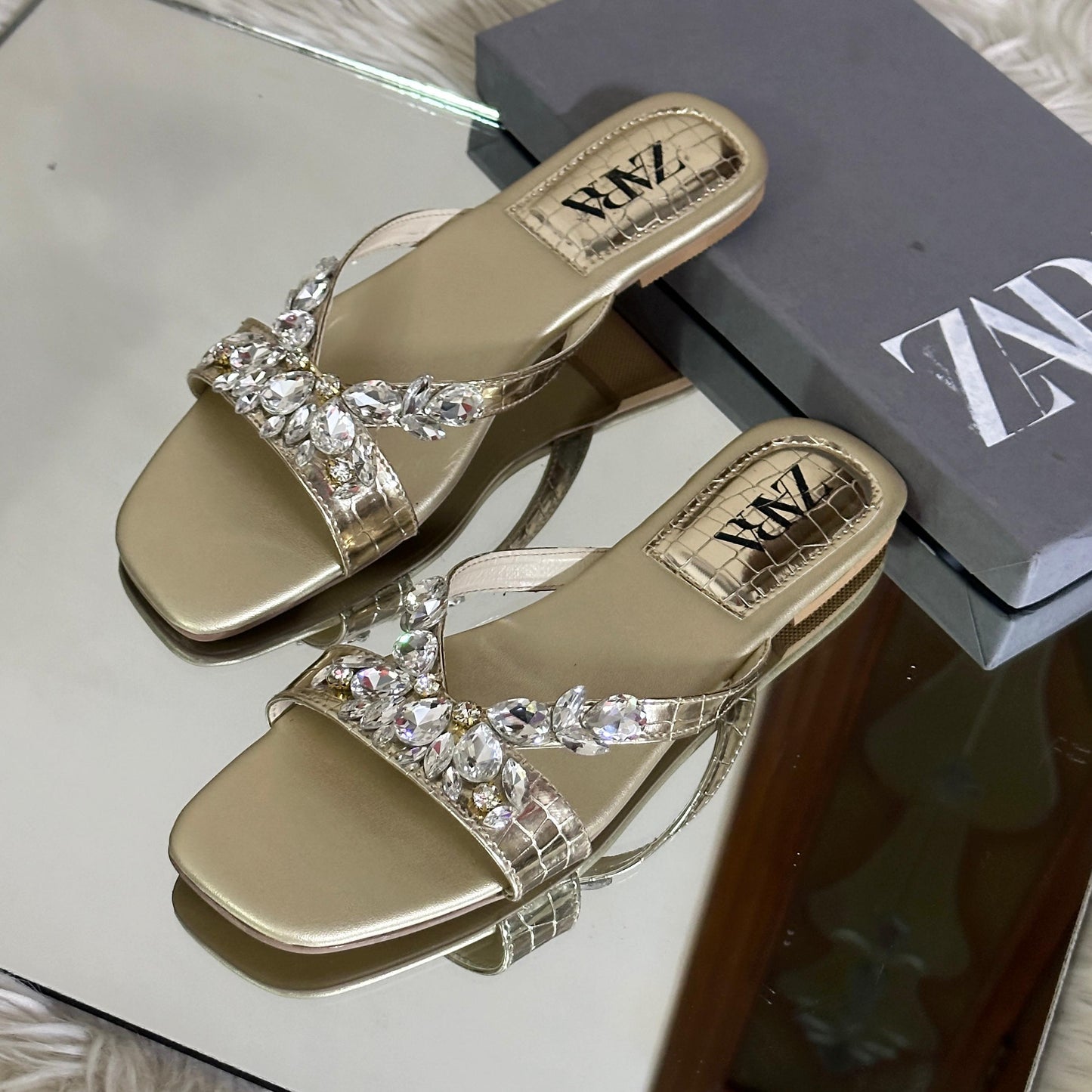 ZARA — Women's Stone Flat Slippers (Restock | Premium Quality | Brand Box Included) (Golden)