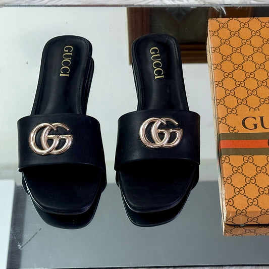GUCCI Premium Slippers – 2 Colours (Black)