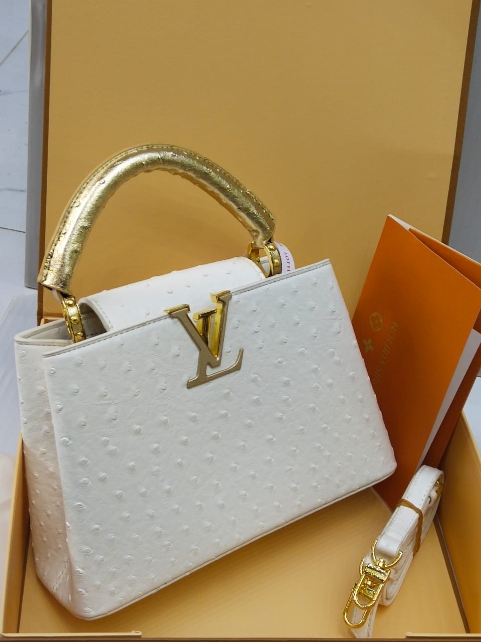 Louis Vuitton Capucines Crystal Edition – Luxury Shoulder Bag (White)