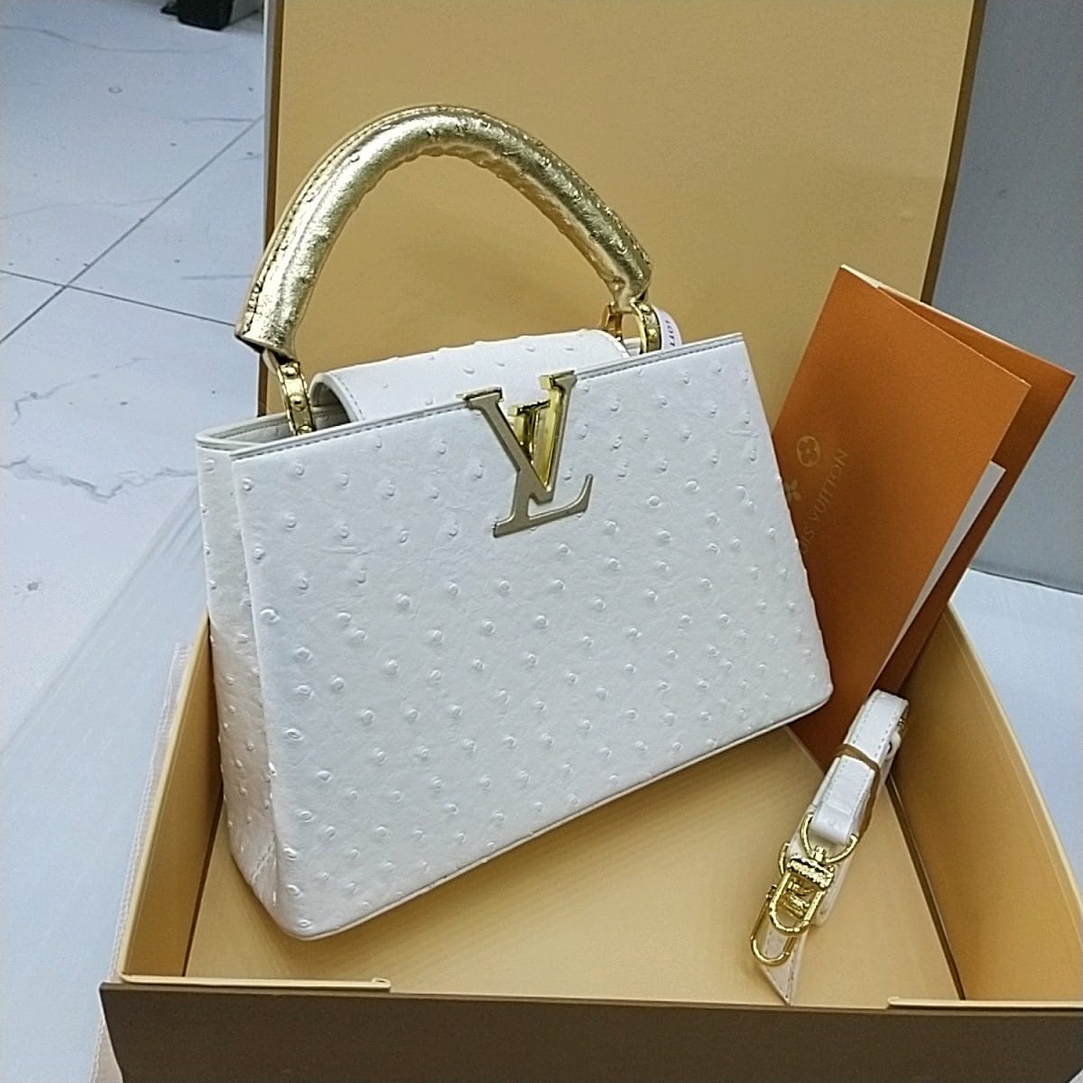 Louis Vuitton Capucines Crystal Edition – Luxury Shoulder Bag (White)