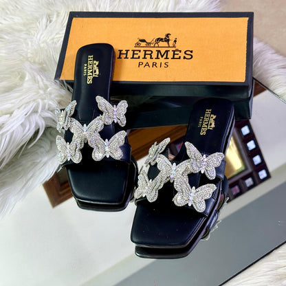 HERMÈS Medicated Sole Slippers – Elegant Comfort (Black)