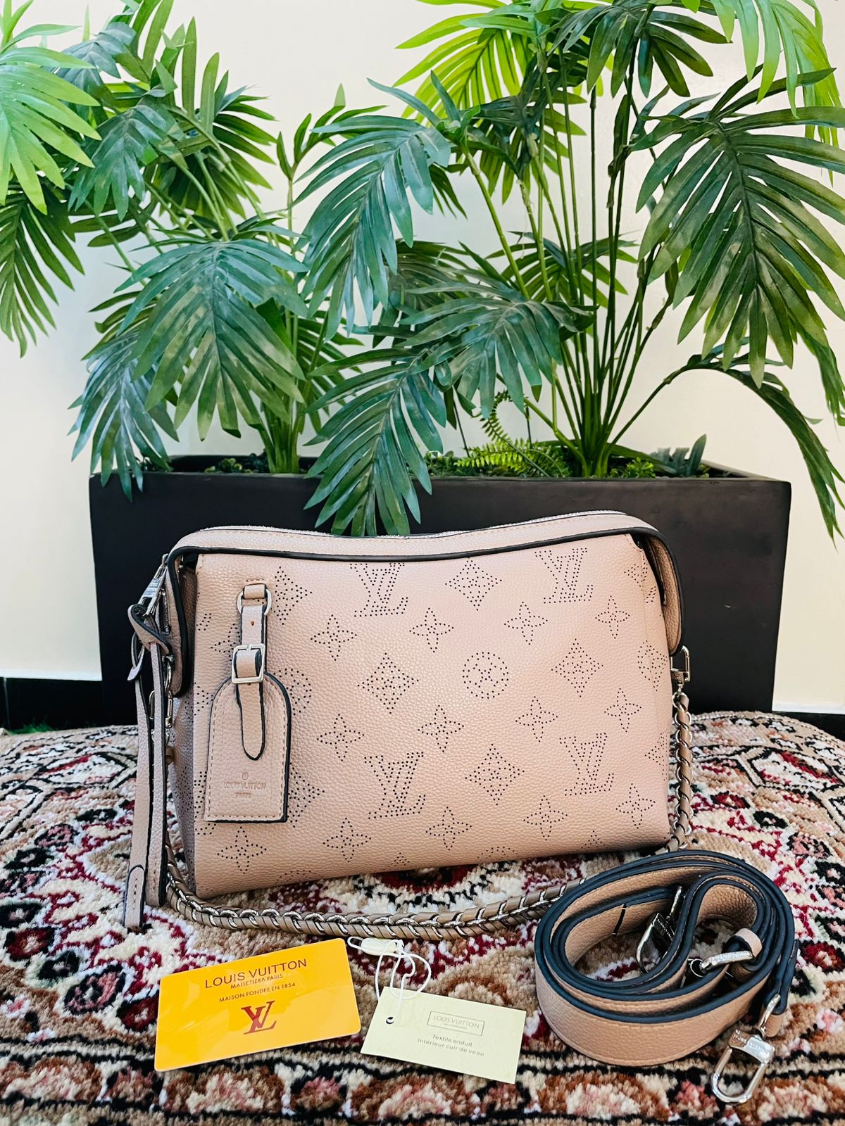 LOUIS VUITTON-Inspired Handbag – Premium Quality Women Bag with Silver Accessories (Cream)