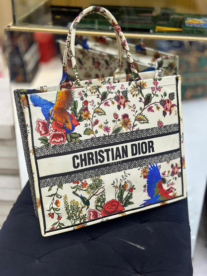 CHRISTIAN DIOR-Inspired Tote – High Quality Denim Women Bag with Beautiful Print(Off White)