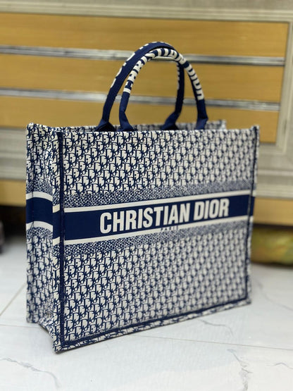 CHRISTIAN DIOR-Inspired Tote – High Quality Denim Women Bag with Beautiful Print(Blue)