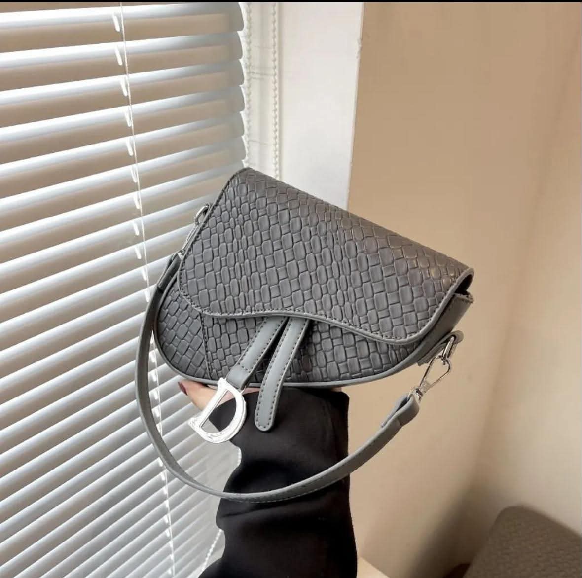 DIOR Saddle Crossbody – High Quality Women Bag (Small Size)(Black)