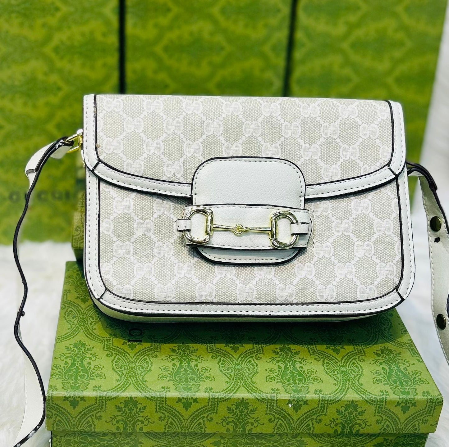 GUCCI Official-Inspired Model – AAA Quality Women Bag with Full Packaging(Off White)