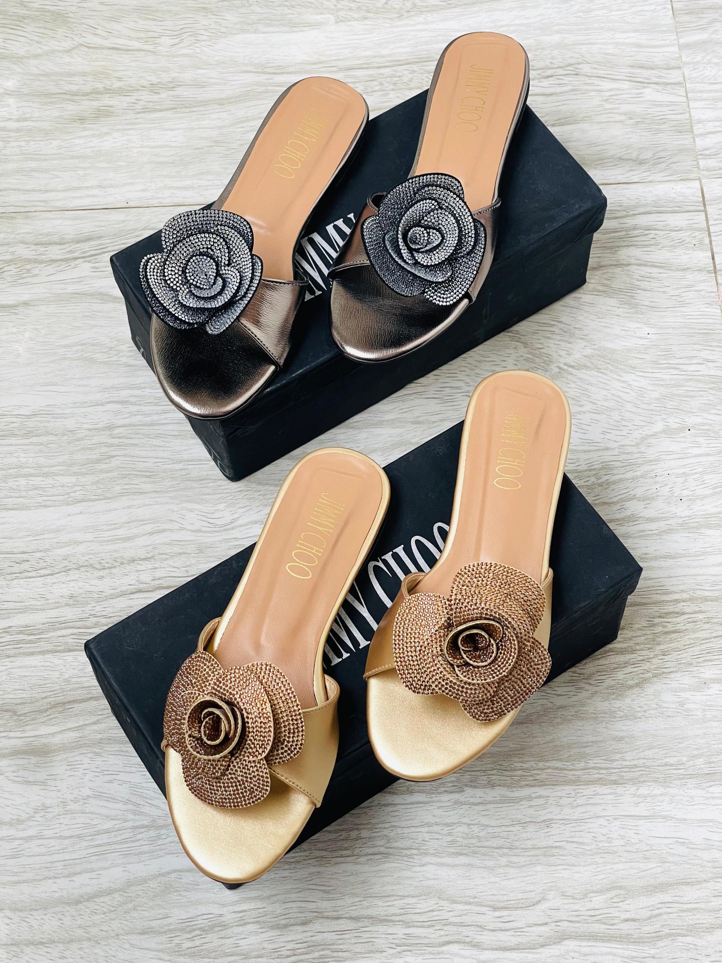 JIMMY CHOO-Inspired Flower Flats – Elegant Floral Women Footwear(Black)