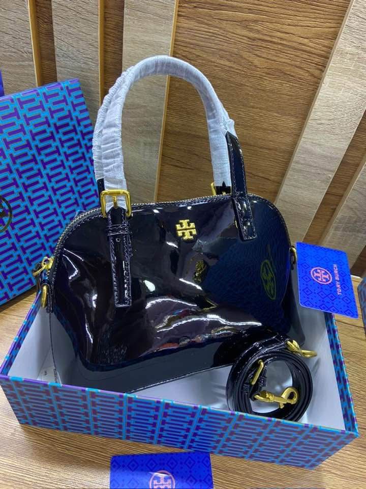Tory Burch Emerson Mini Dome Satchel – Elegant Women Bag (Black)