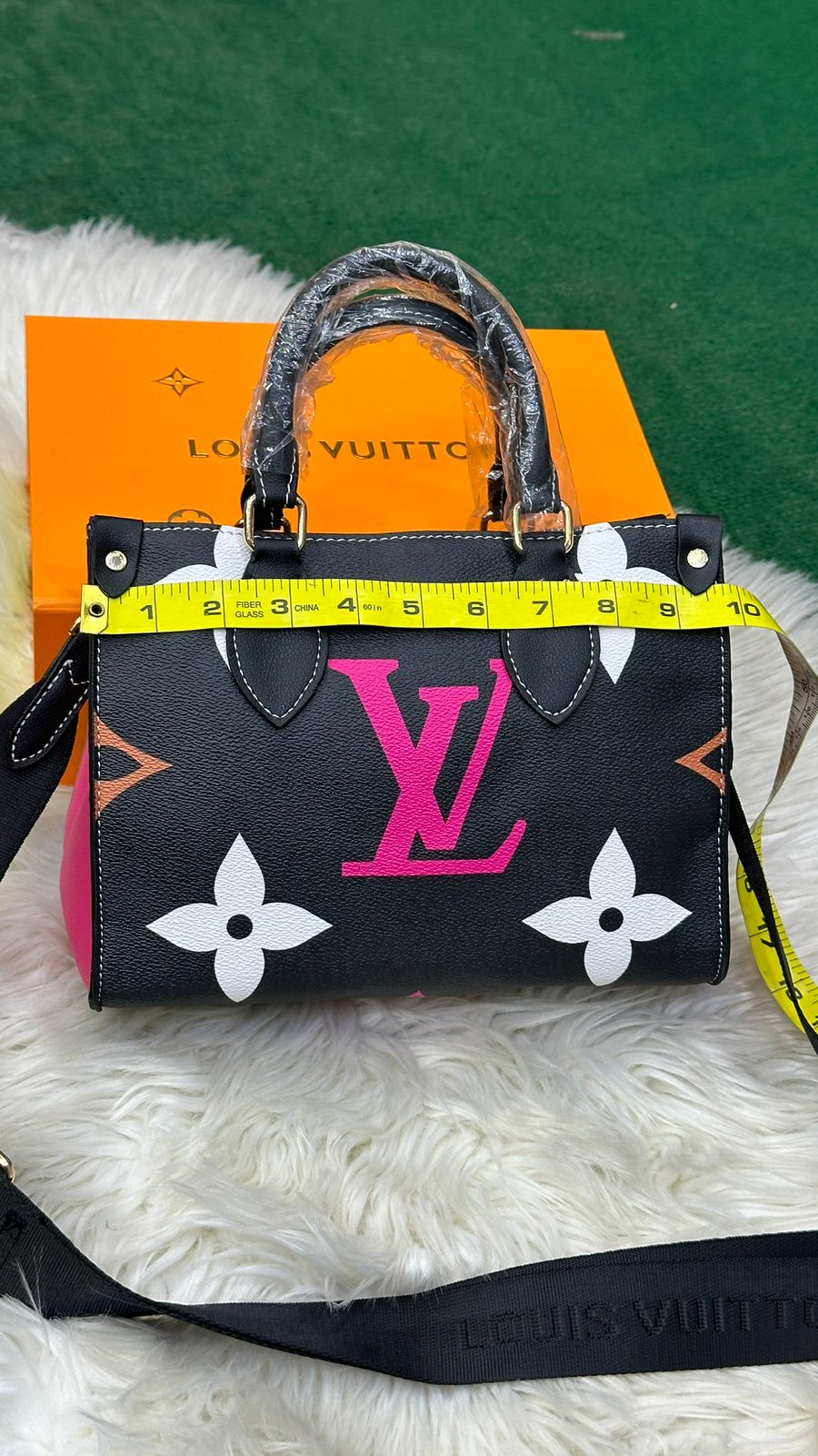 LOUIS VUITTON – On The Go Women Bag (Master Quality) (Brown)