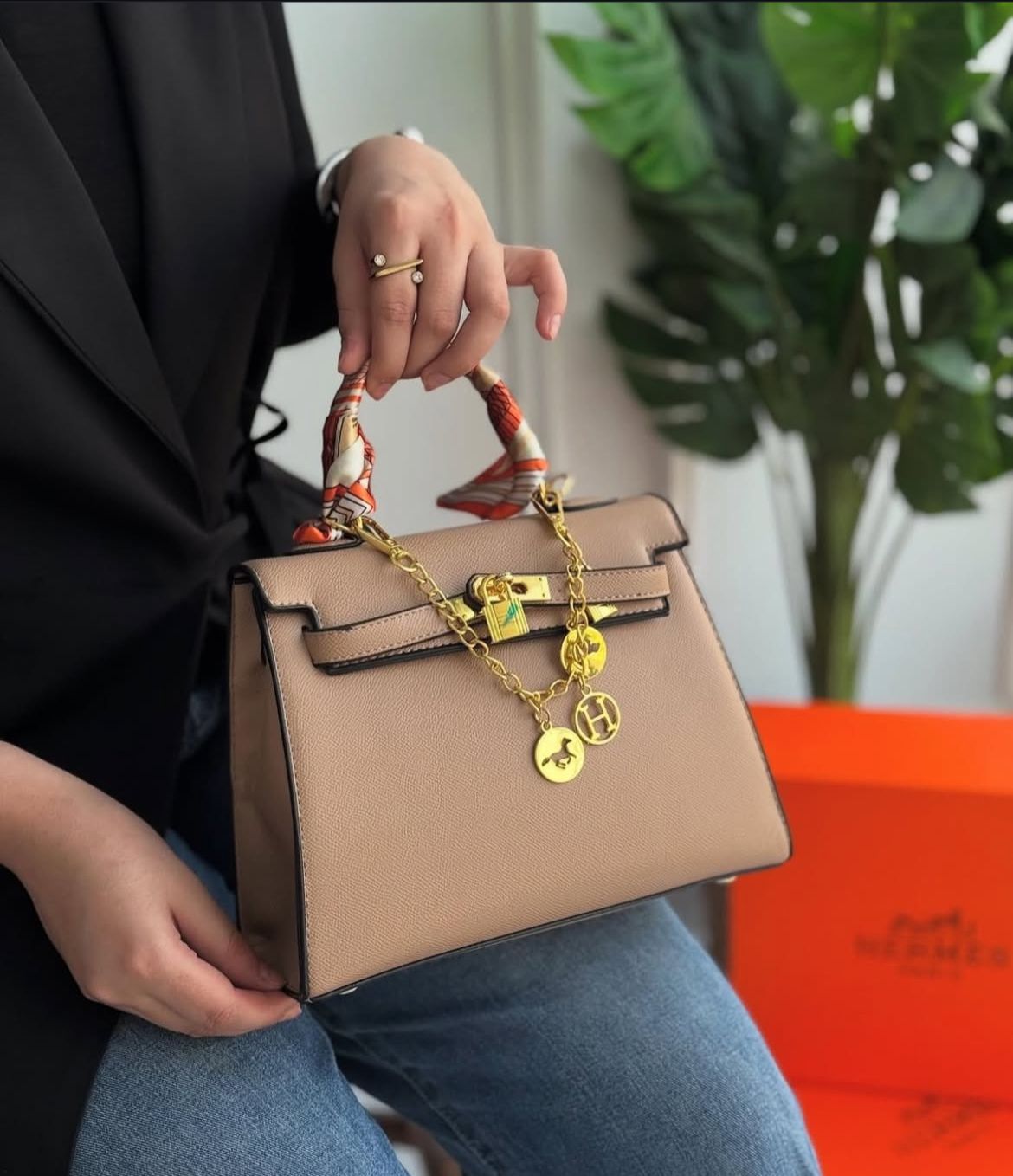 HERMES Kelly Women Bag – Premium Handbag with Long Belt & Brand Box (Beige)