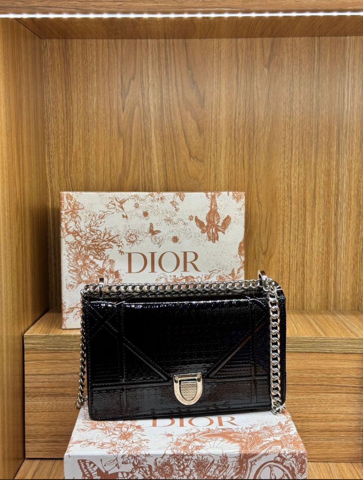 DIOR Mini Women Bag – AAA Premium Copy with Brand Box & Dust Bag (Black)