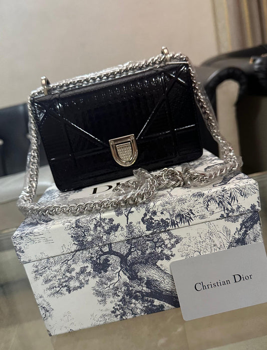 DIOR Mini Women Bag – AAA Premium Copy with Brand Box & Dust Bag (Black)