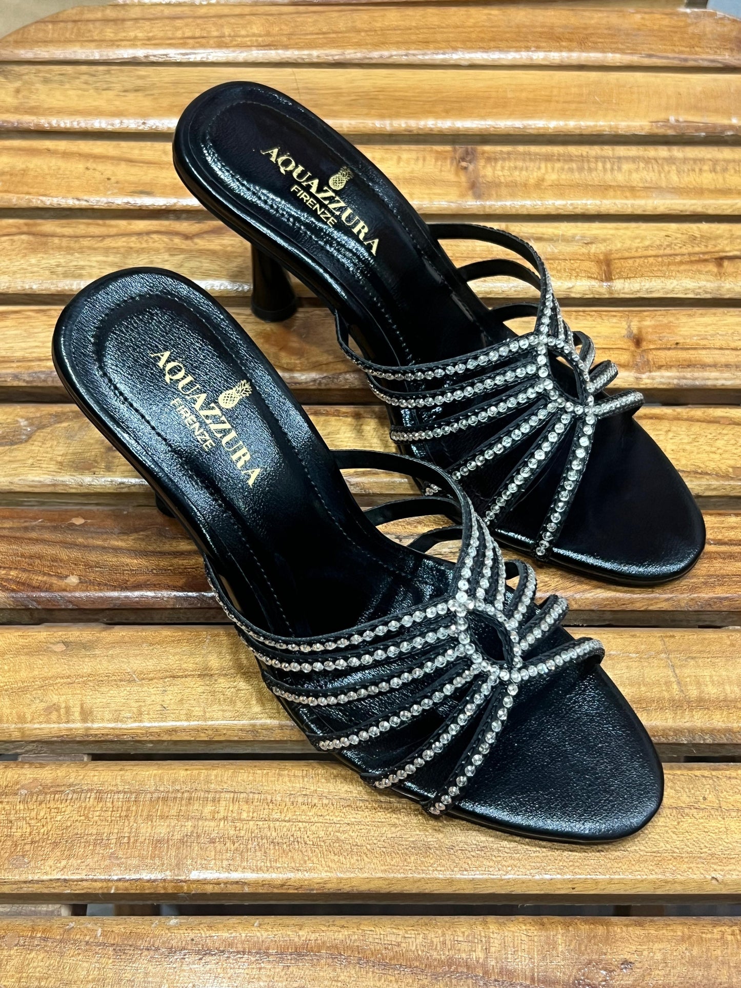 New Arrival !! Aquazzura Embroidery Women Heels – With Brand Box (Black)