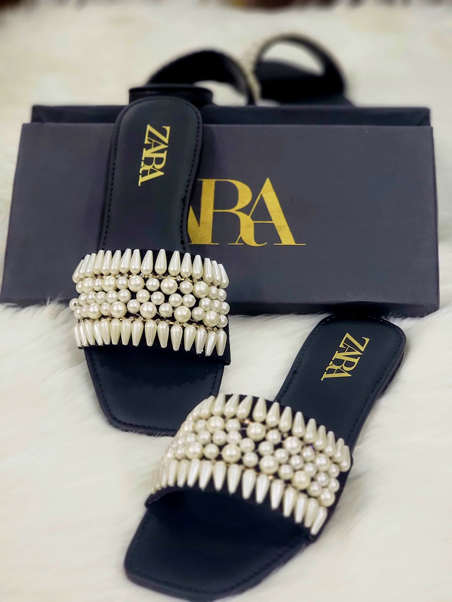 Zara Pearls Women Slippers – Best Quality with Elegant Design(Black)