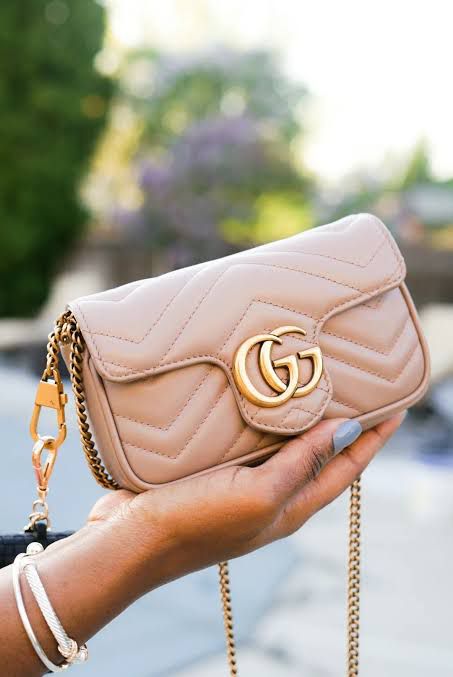Gucci GG Marmont Mini Bag – Black Matelassé Chevron Leather(Pink)