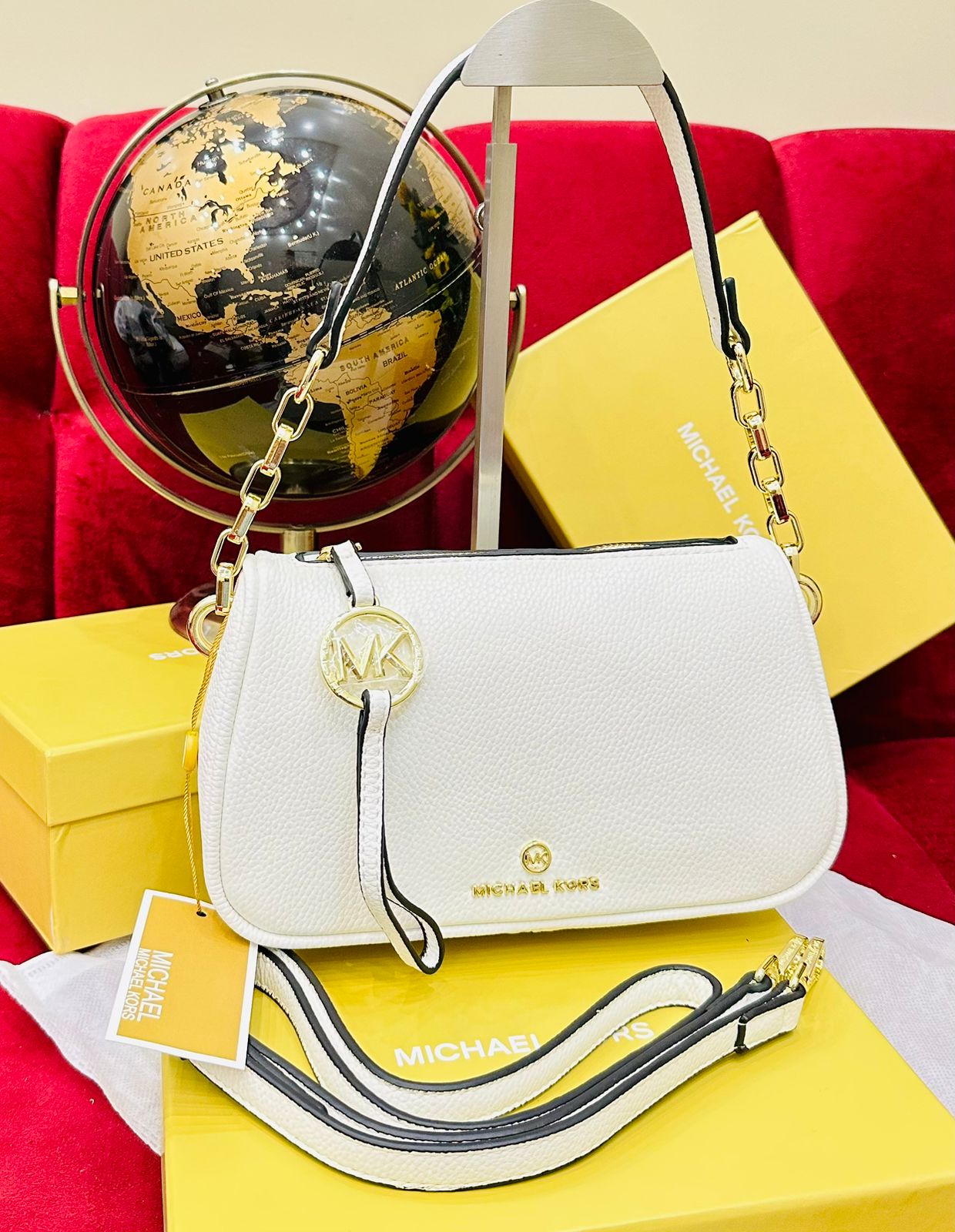 Michael Kors – AAA Quality | Embossed Branding | With Brand Box & Dust Bag(white)