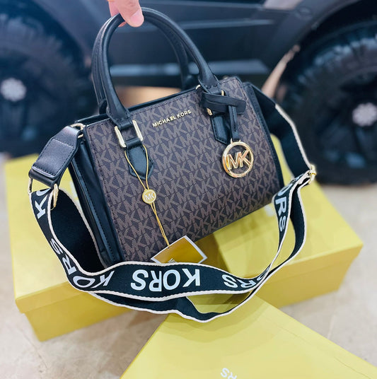 MICHAEL KORS RESTOCK – Women Bag(Brown/Black)