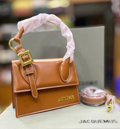 Jacquemus Le Chiquito Moyen Boucle – Luxury Women Bag(Brown)