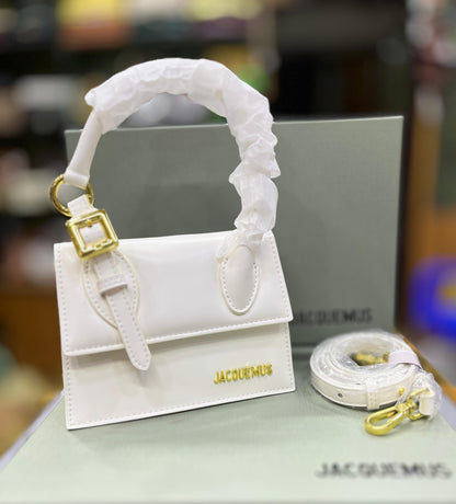 Jacquemus Le Chiquito Moyen Boucle – Luxury Women Bag(White)