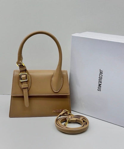 Jacquemus Le Chiquito Moyen Boucle – Luxury Women Bag(Beige)