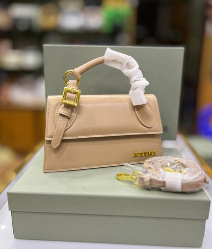 JACQUEMUS – The Long Chiquito Women Bag (With Buckle)(Beige)