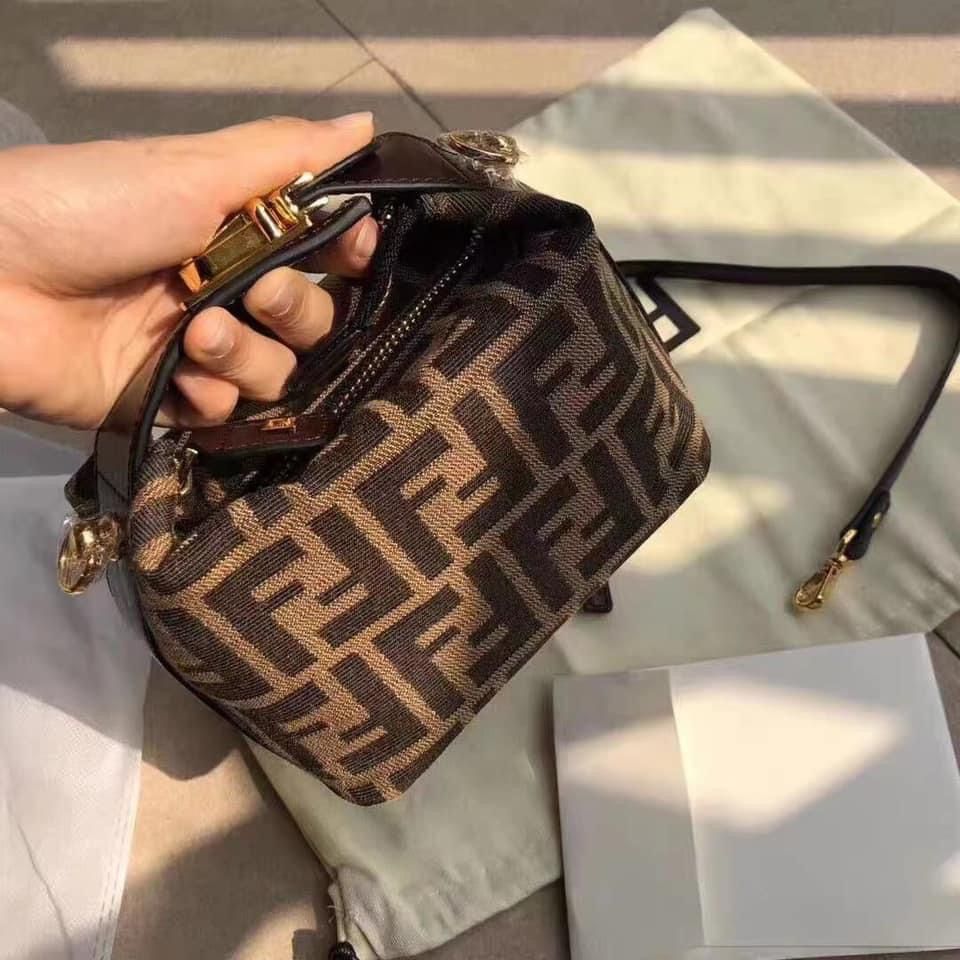 FENDI RESTOCK – Women Crossbody Bag
