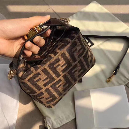 FENDI RESTOCK – Women Crossbody Bag