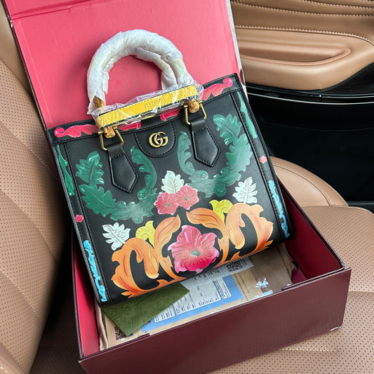 GUCCI RESTOCK – Bamboo Series Women Bag (Black/Green)