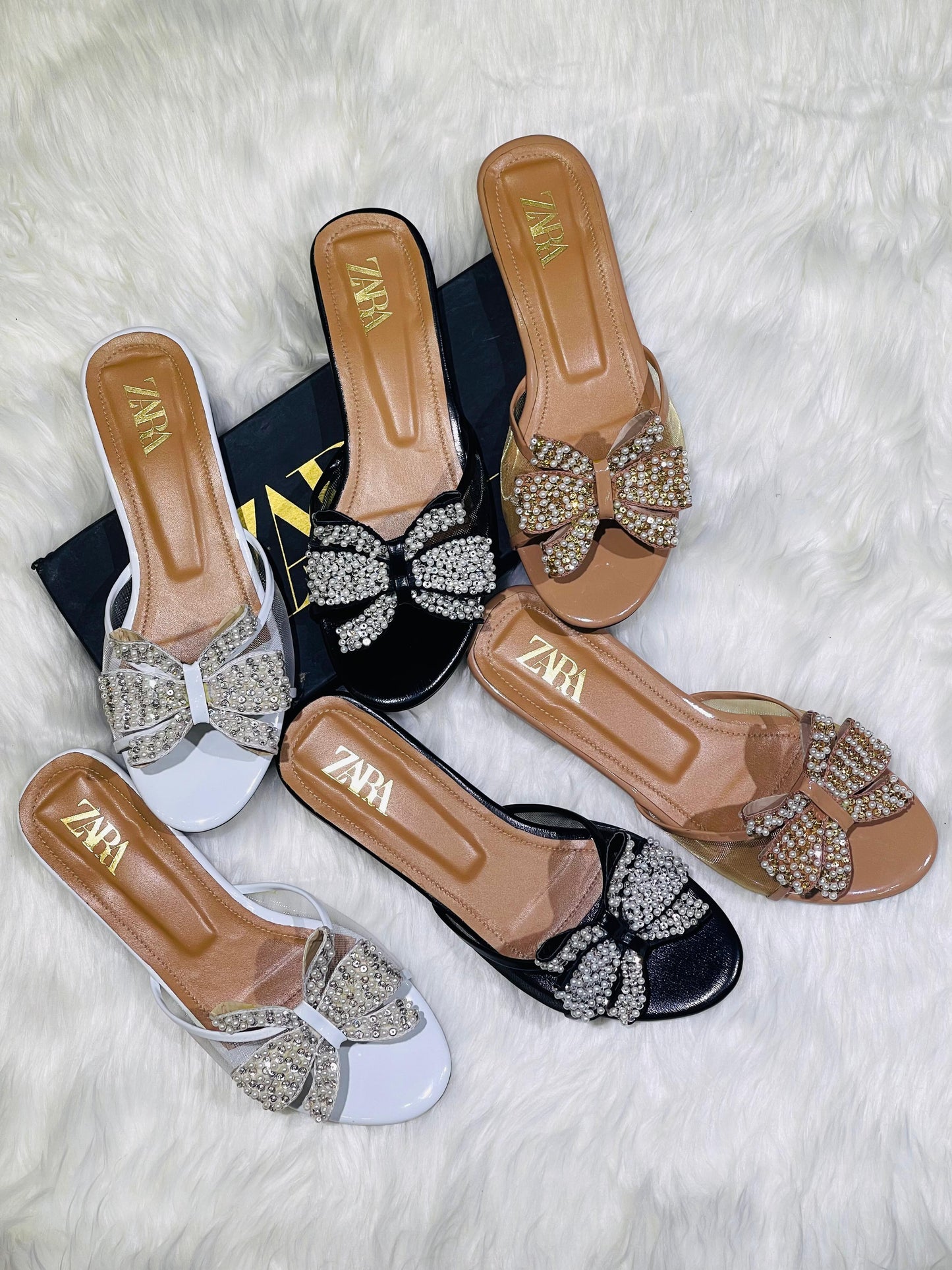 NEW ARRIVAL – ZARA Embroidered Bow Women Flats (Black)