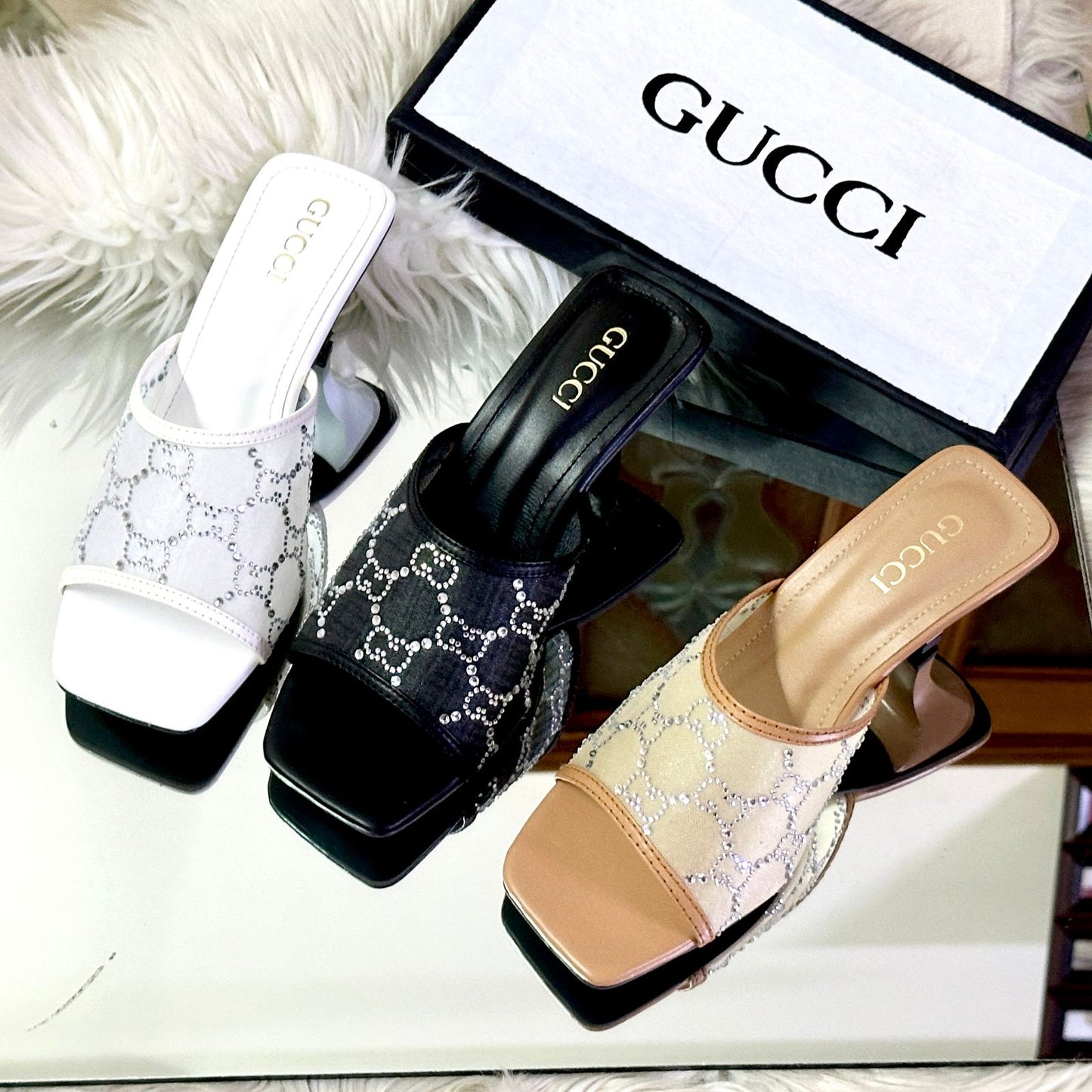 GUCCI Women Sandals – With Brand Box (Beige)
