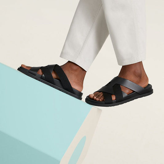 HERMÈS Kazimir Sandal – Unisex Comfort & Style (Black)