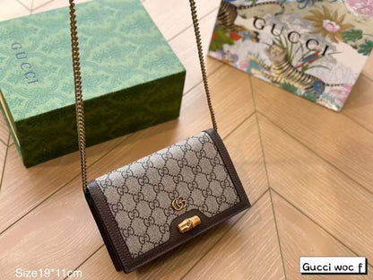 GUCCI – Master Series Leather Bag (Beige)