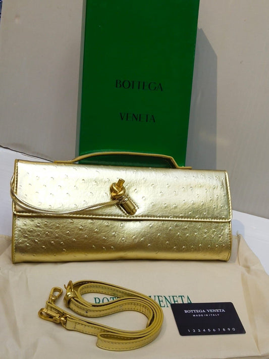 BOTTEGA VENETA – Premium Master Series Clutch (Golden)