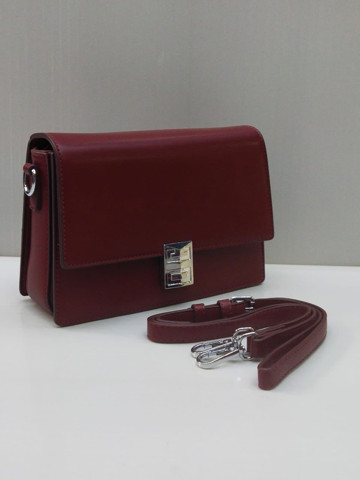 GIVENCHY – Premium Clutch with Long Belt (Red)