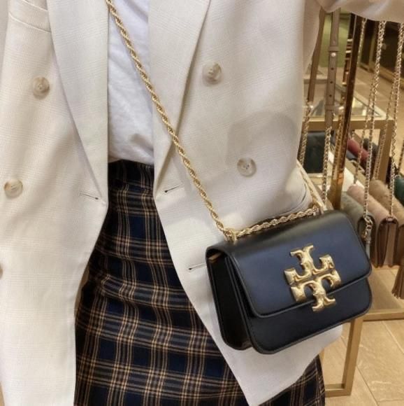 TORY BURCH – Classic Convertible Shoulder Bag (Black)