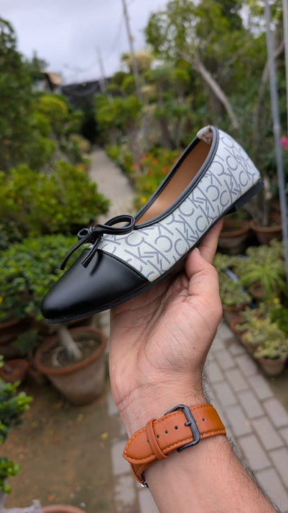 CALVIN KLEIN – Women Slippers (Black)