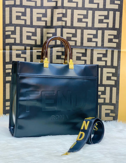 FENDI NEW DESIGN – Women Bag (Black)