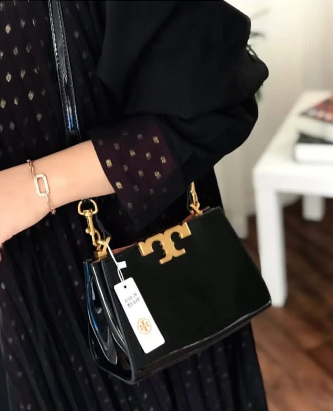 TORY BURCH MINI ELEANOR SATCHEL – Women Bag (Black)