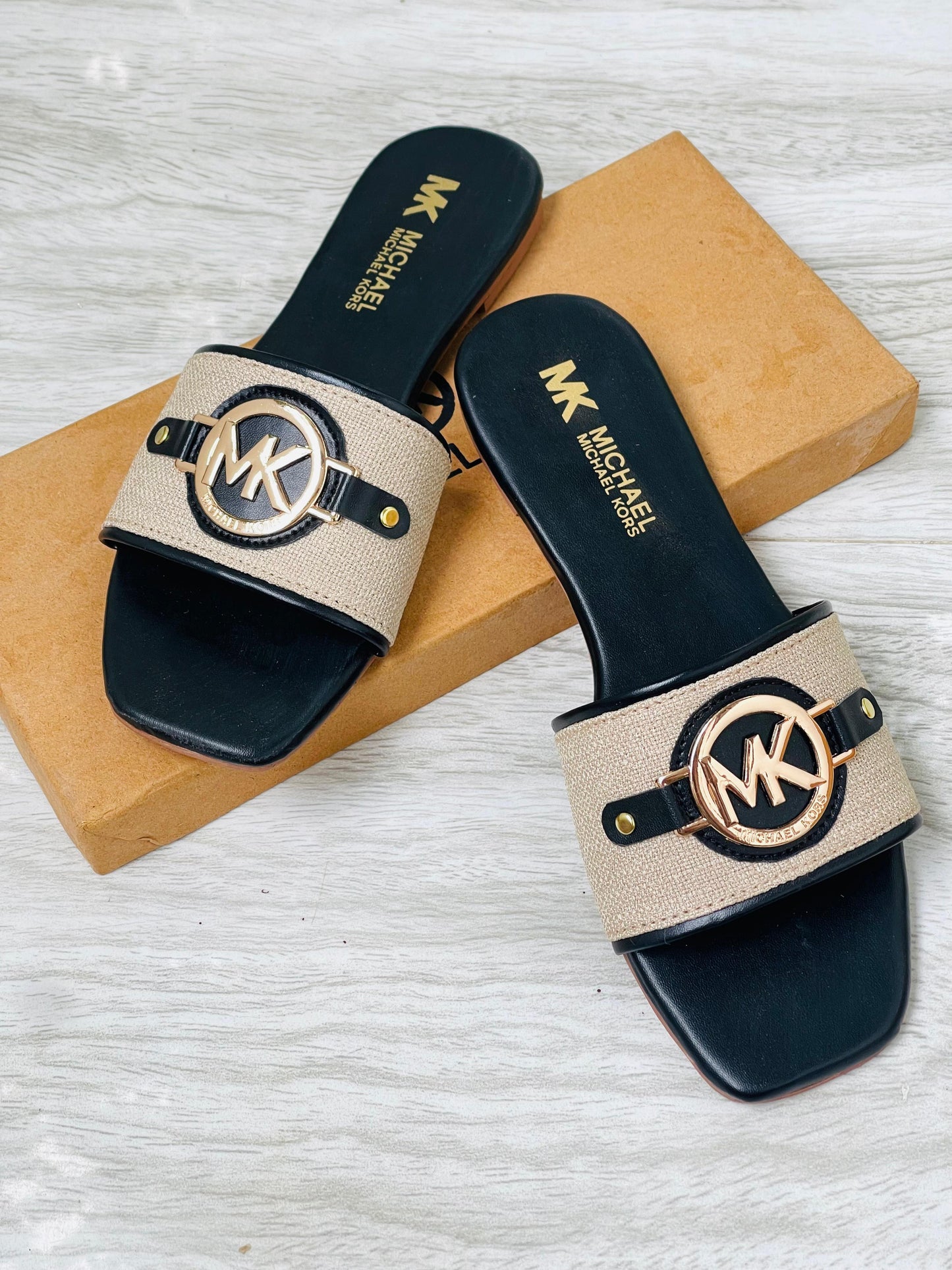 MICHAEL KORS FLATS – Women Shoes (Restocked) (Black)