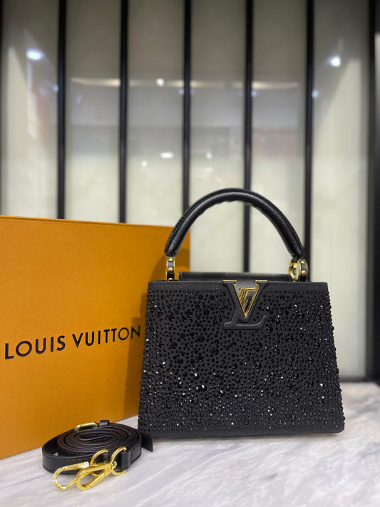 LOUIS VUITTON CAPUCINES MINI – Women Bag (Black)