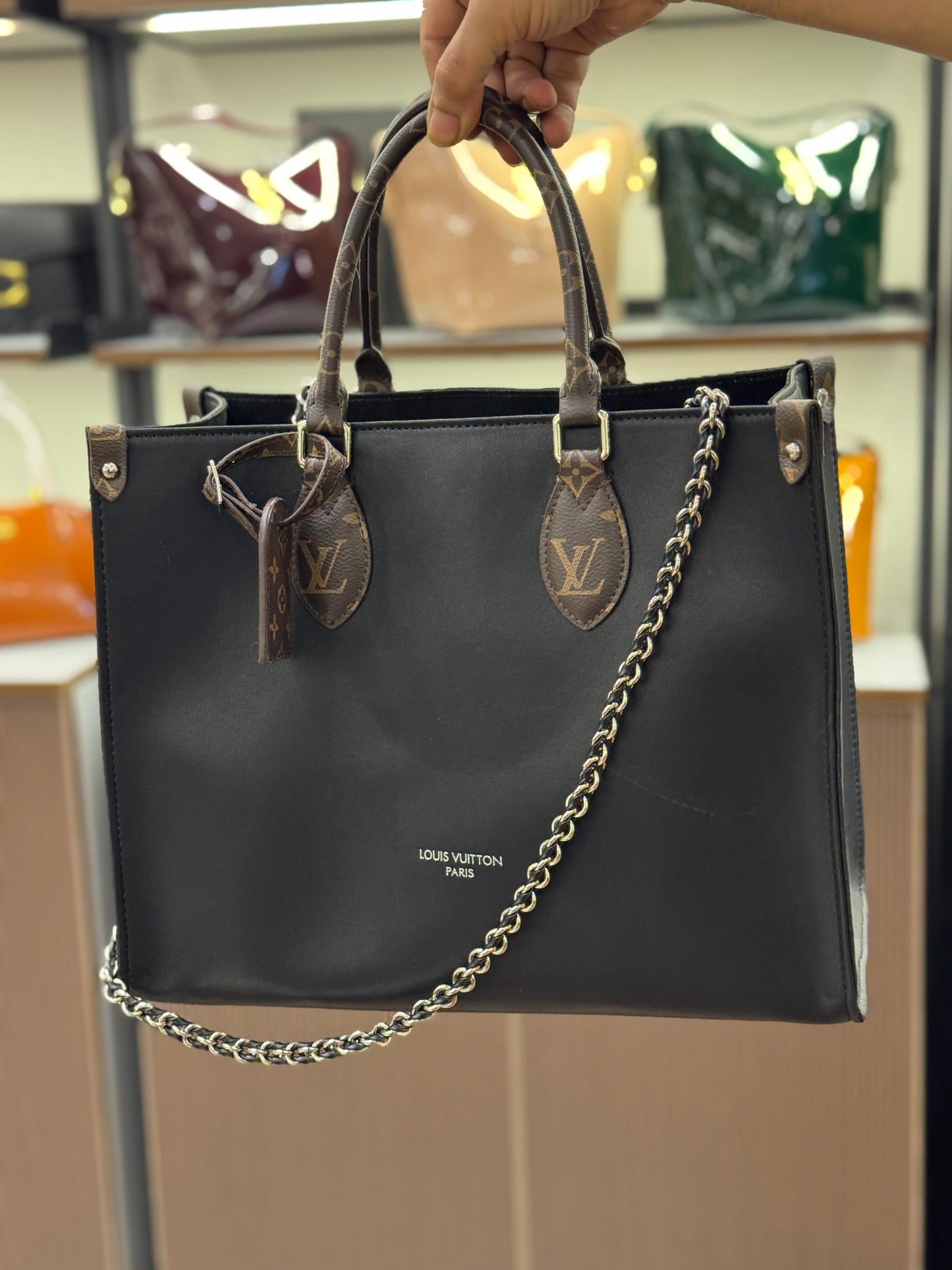 Louis Vuitton OnTheGo GM – Bicolour Monogram Empreinte Leather Tote Bag (Black)