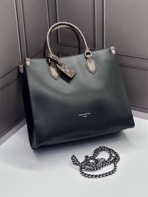Louis Vuitton OnTheGo GM – Bicolour Monogram Empreinte Leather Tote Bag (Black)