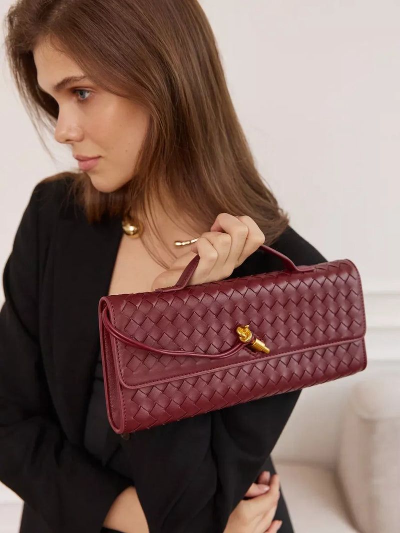 Bottega Veneta Andiamo Clutch Bag – 31cm (Maroon)