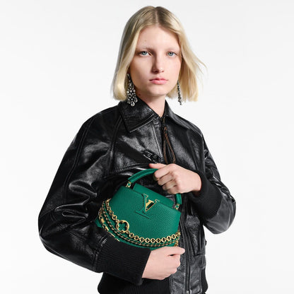 LOUIS VUITTON Capucines Mini