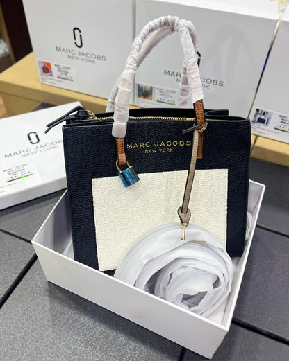 MARC JACOBS – Mini Grind Leather Women Bag (Black & Beige)