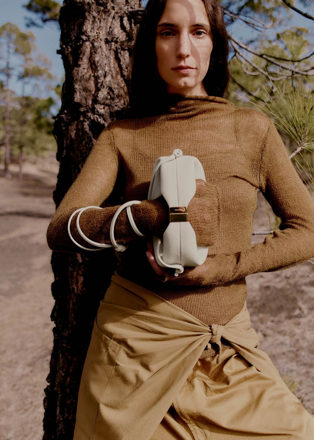 POLÈNE BÉRI – Edition Textured Taupe Women Bag (Off White)